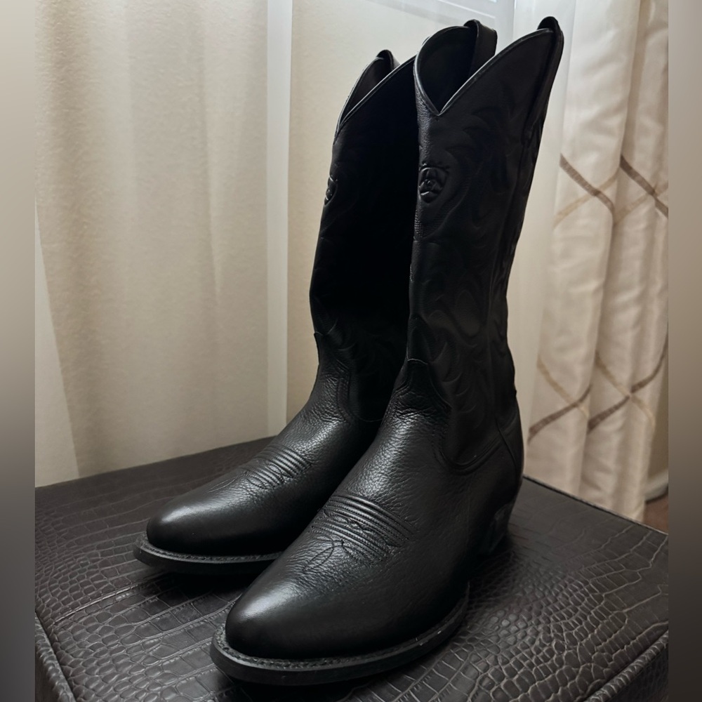 Ariat Men's Heritage R Toe Western Boot in Black - Size 9D - Picture 2 of 13